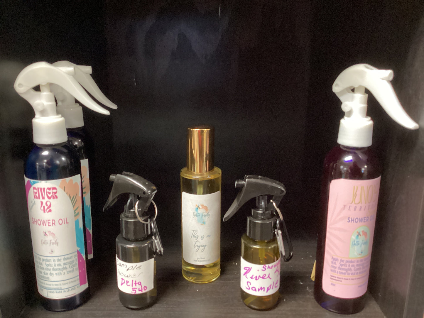 Delta Firefly Shower oil