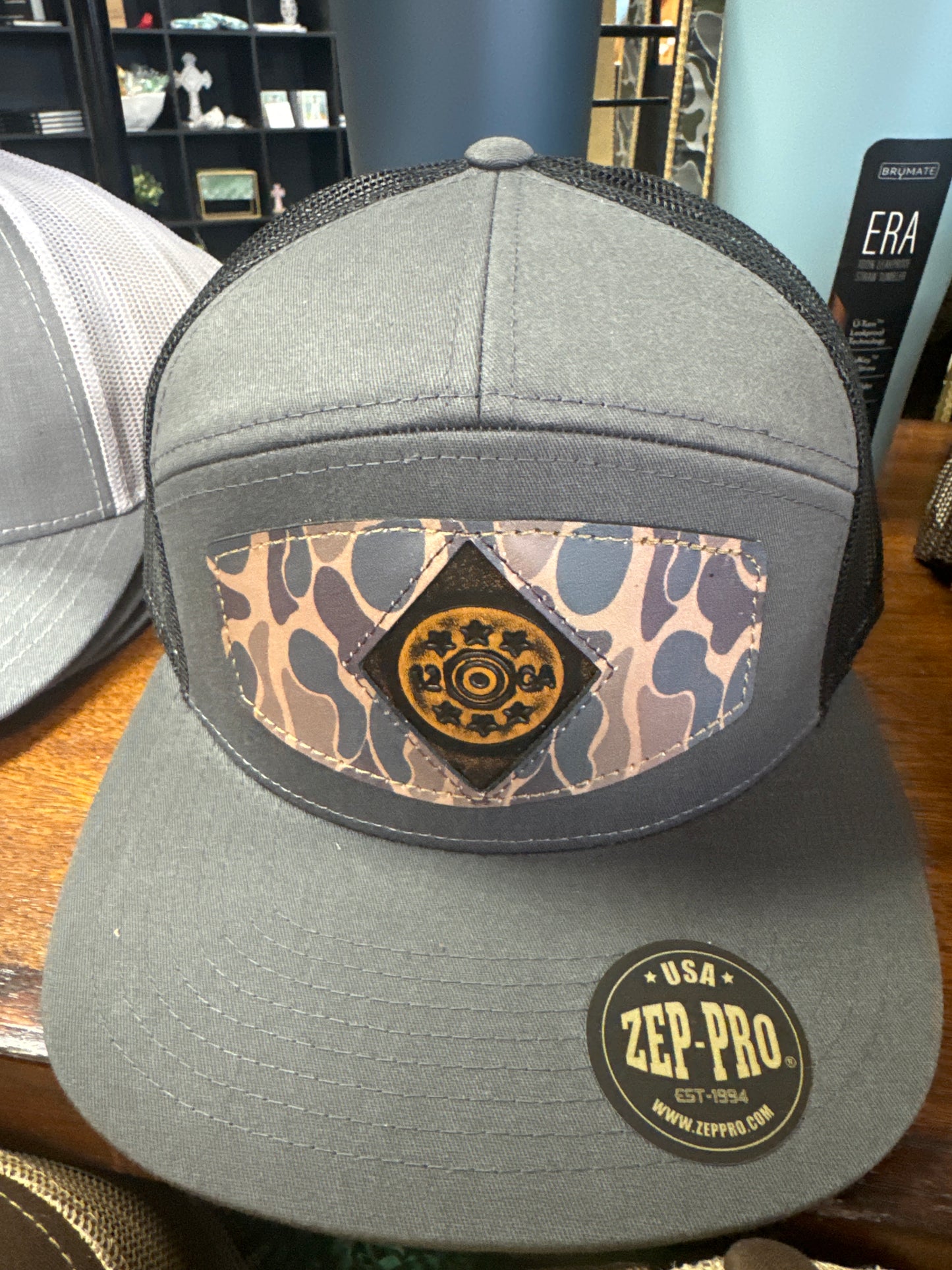 Zeppro Khaki Grey Shotgun