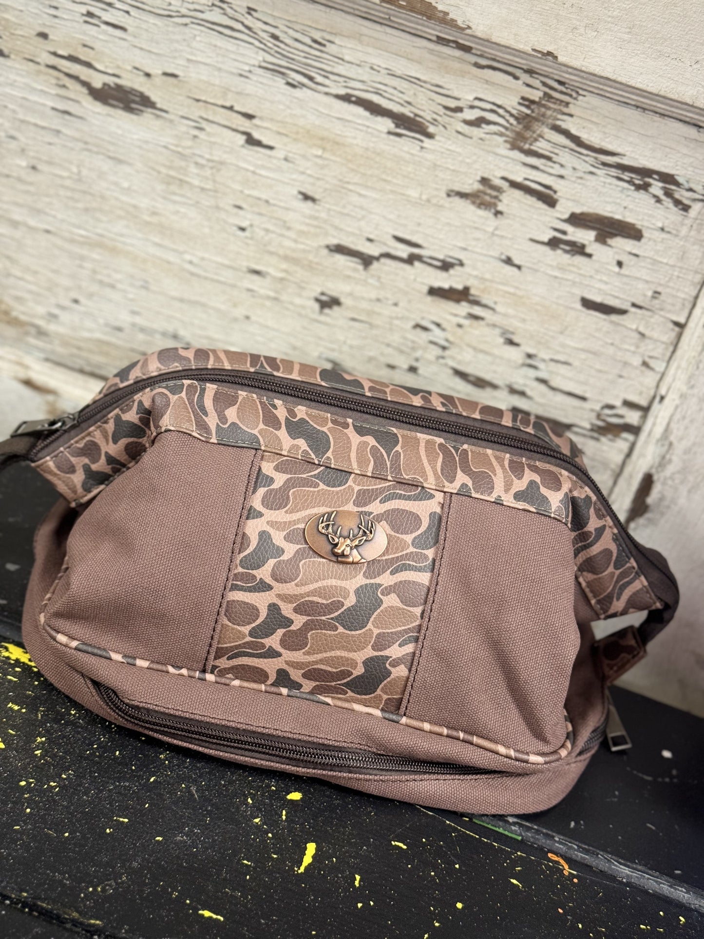 Zeppro Old School Camo Toiletry Bag Brown