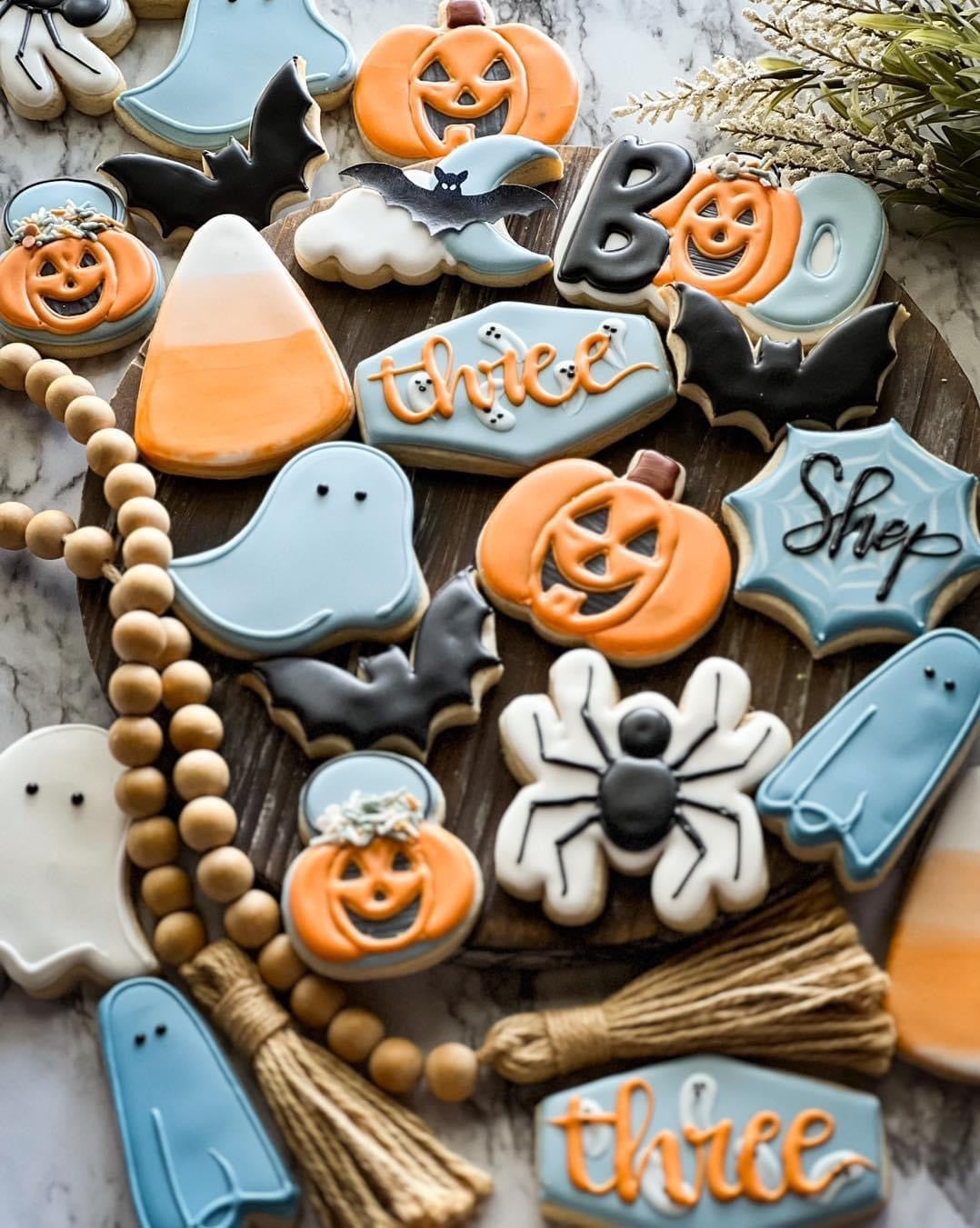 Fall/halloween Cookie class with Bobbi