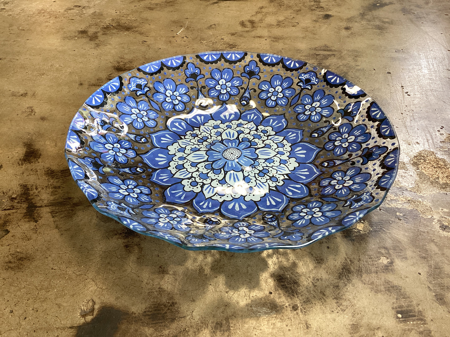 Evergreen 18” Blue & White Geometric Glass Bird Bath