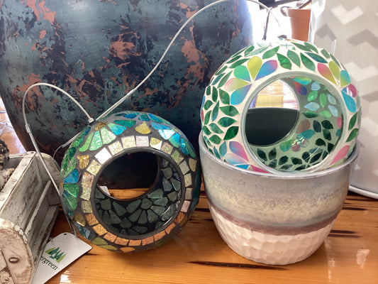 What She Shed, Mosaic Circle Bird Feeder