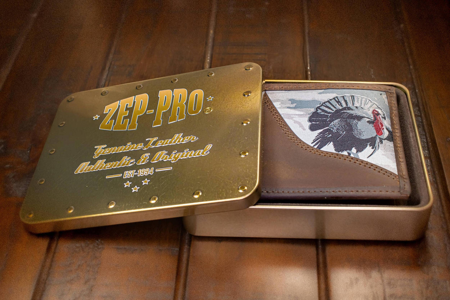 Turkey Men's Bifold Woven Patch Leather Wallet.