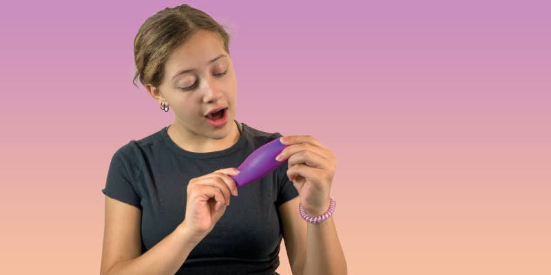 COLOR CHANGING STRESS BALL  24/DSP