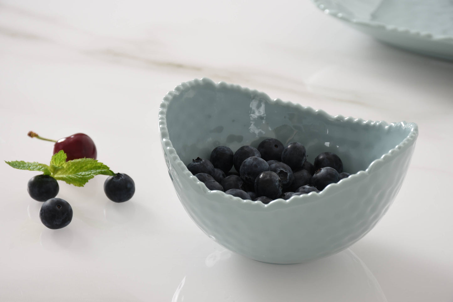 Small Oval Bowl in Melamine