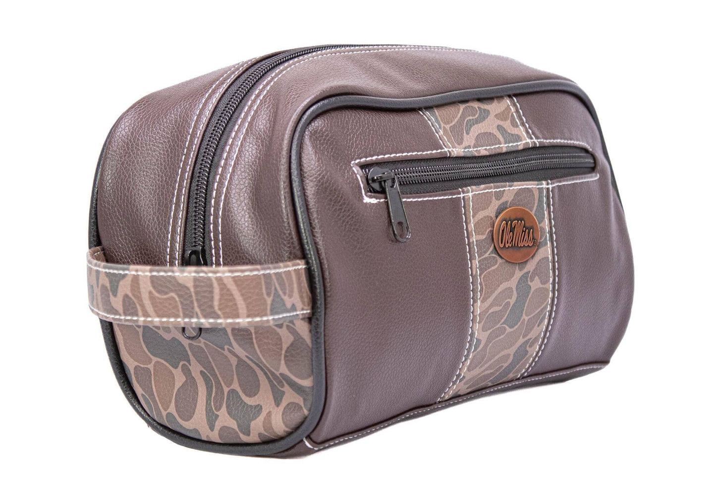 Ole Miss Rebels Men's Camo Dopp Kit.