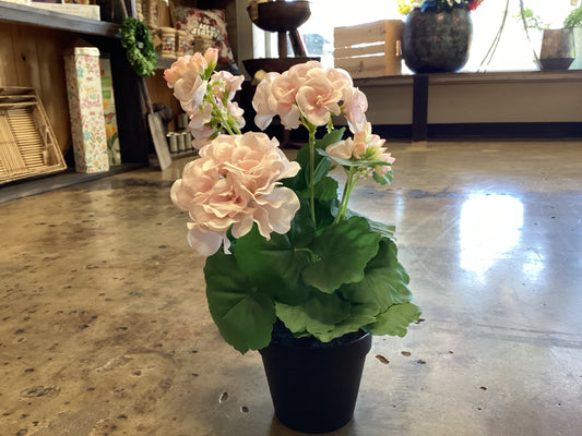 SmallPink potted faux hydrangea