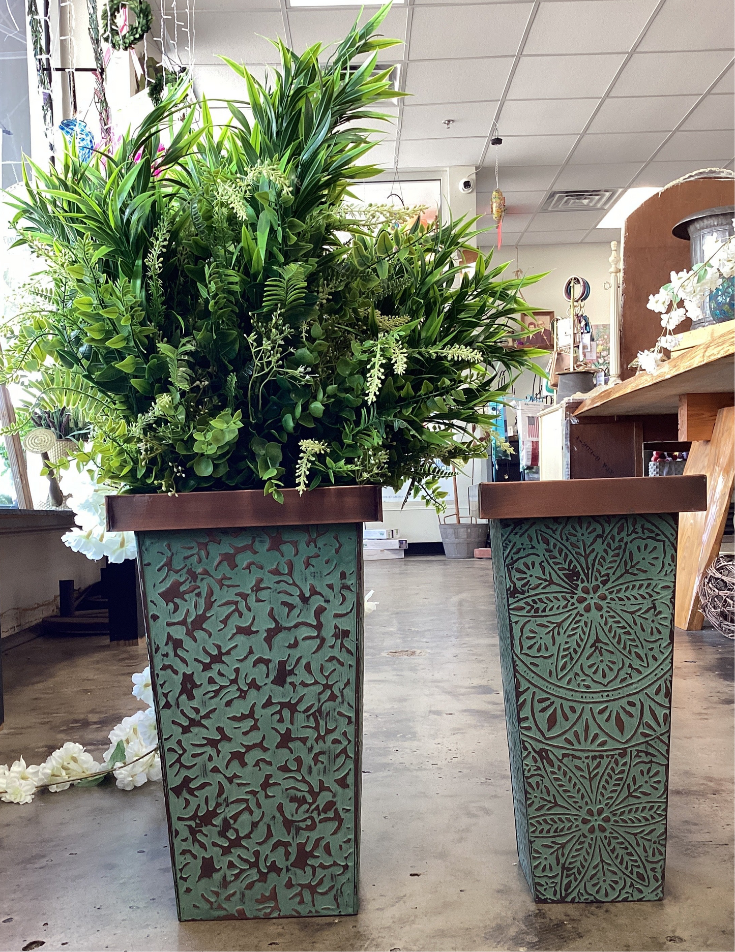 Embossed Metal Square Door Planter Small