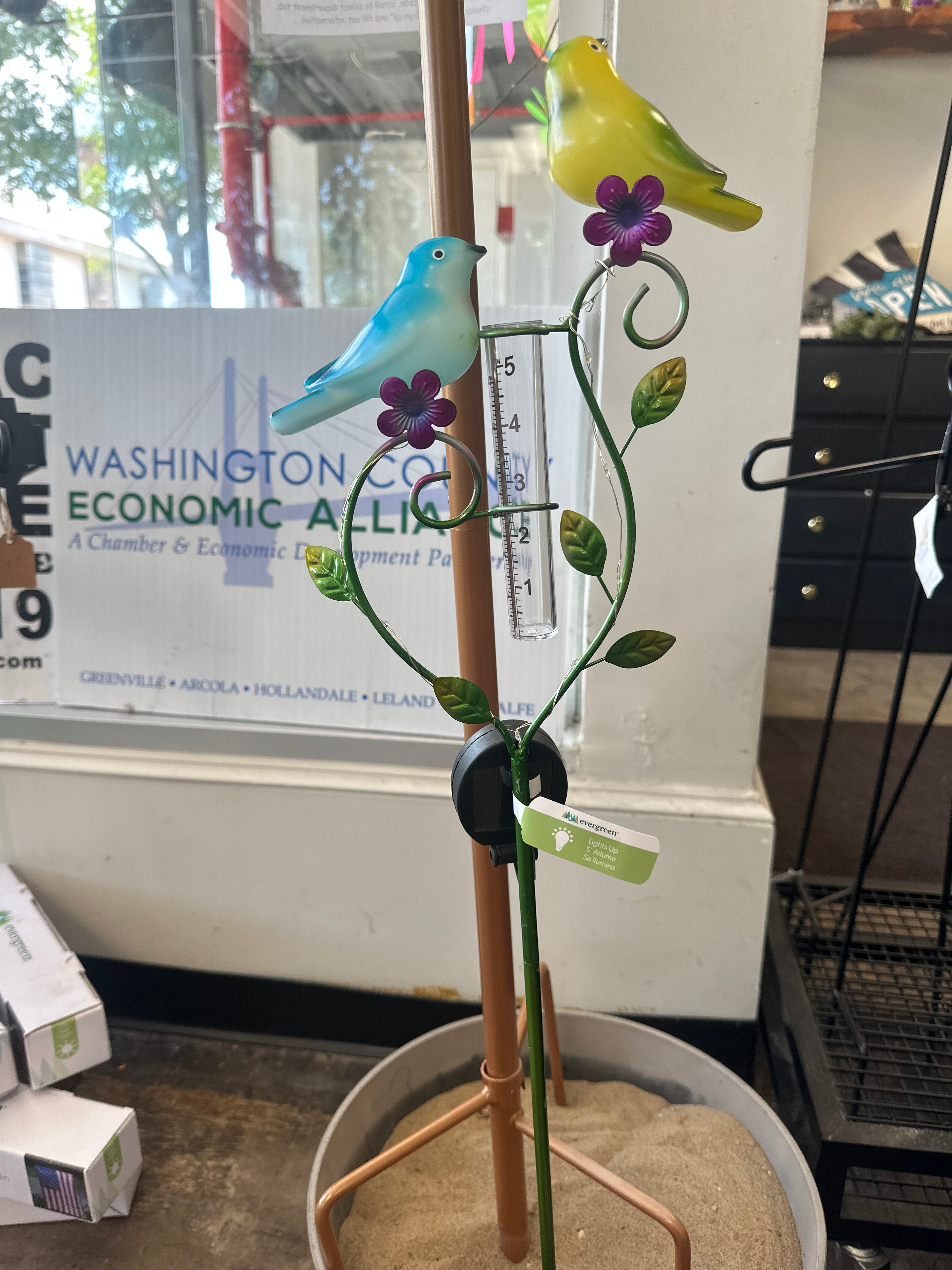 Evergreen Colorful birds Raingage - Thumbnail 2