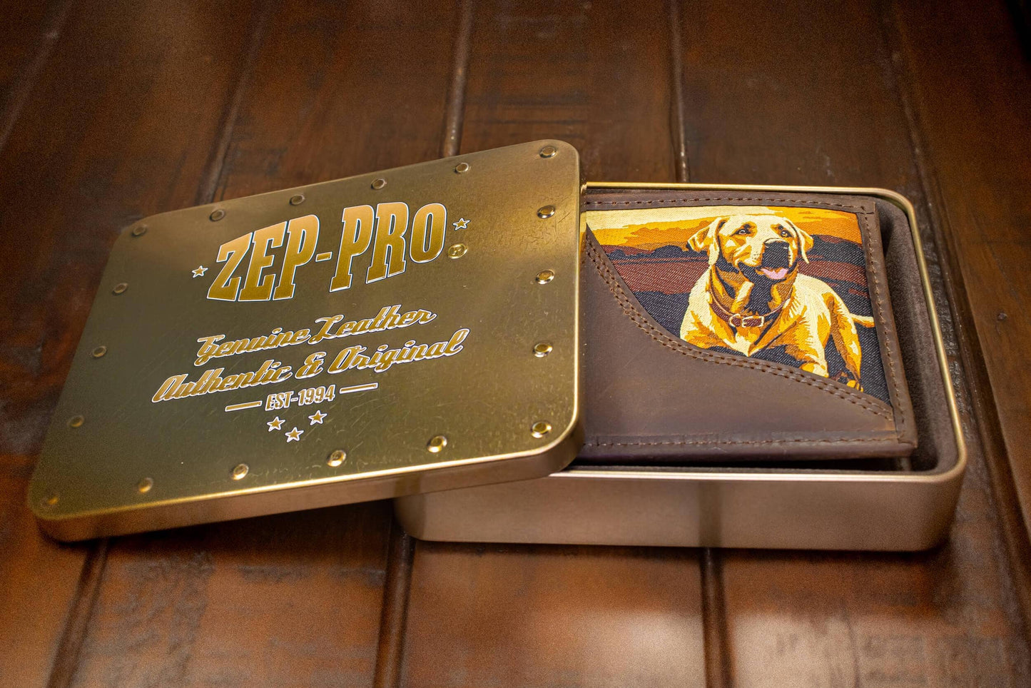 Lab Men's Bifold Woven Patch Leather Wallet.