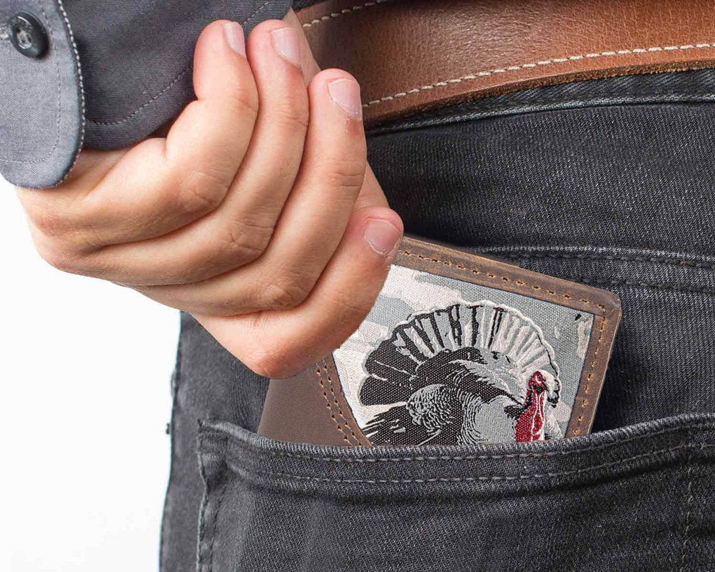 Turkey Men's Bifold Woven Patch Leather Wallet.