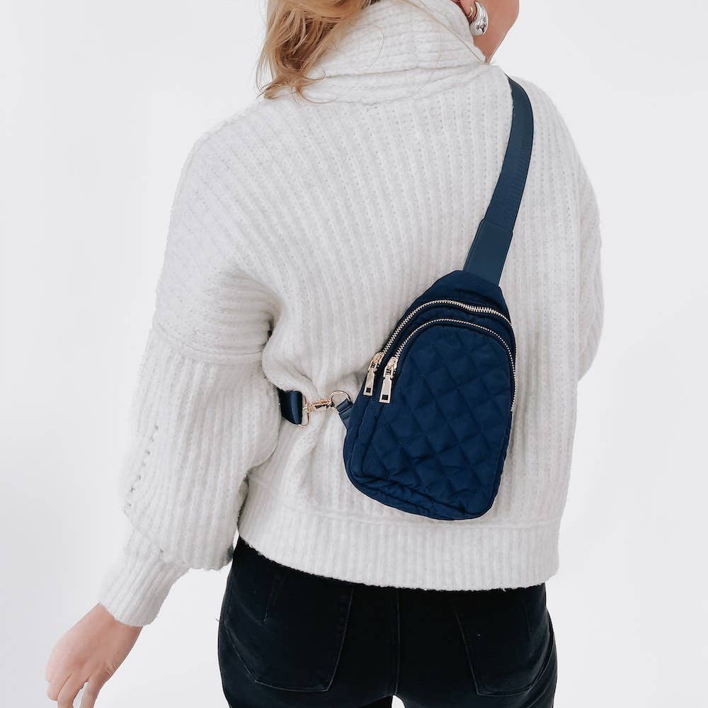 Pinelope Puffer Bum Bag: Cream